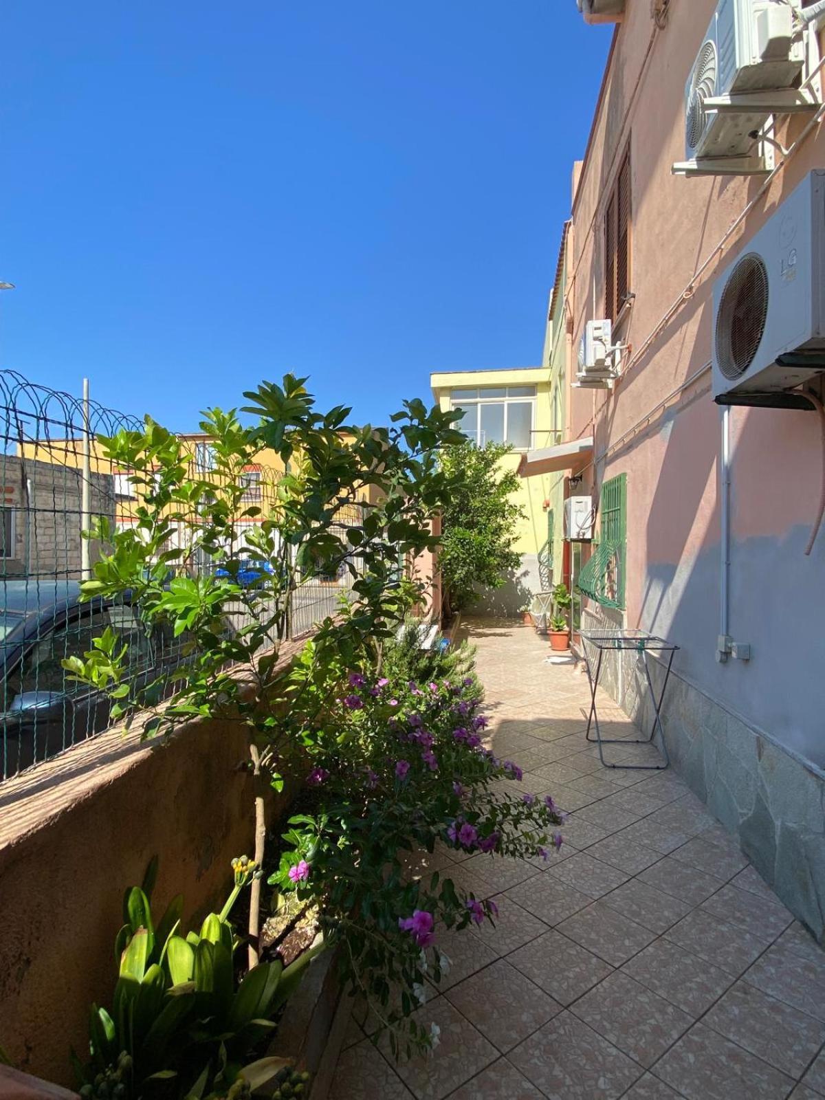 Lemon House Leilighet Sassari Eksteriør bilde